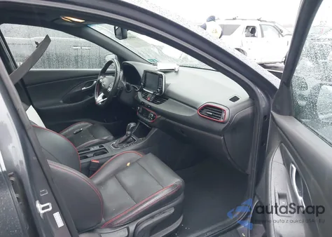 2018 Hyundai Elantra Gt Sport z USA, uszkodzony, nr VIN KMHH55LC1JU044764